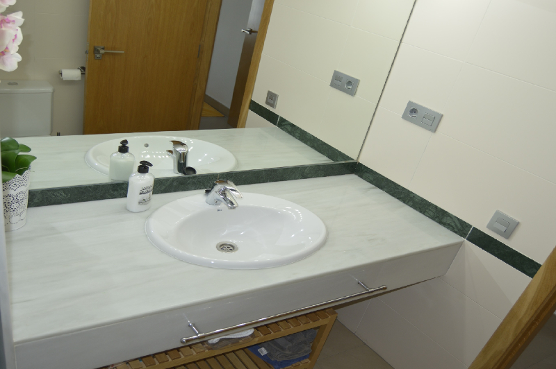 Cuarto de baño: Dispone de bañera