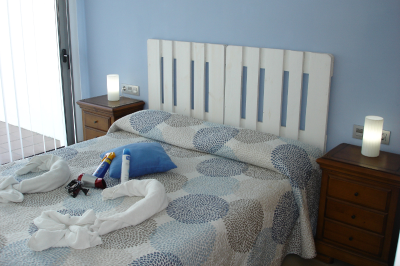 Dormitorio principal: Acceso directo a la terraza-jardín